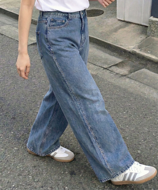 Funky Soul Lavinia Side Seam Studs Straight Jean